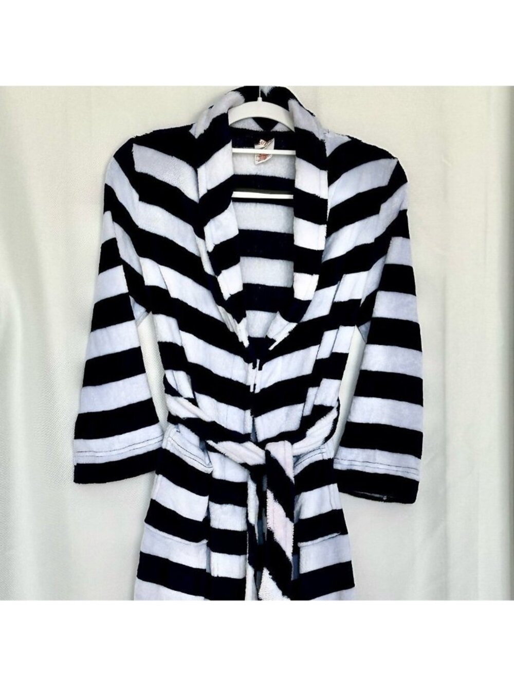 Bathrobe Navy/White Stripe Size Youth Med 8/10 Unisex